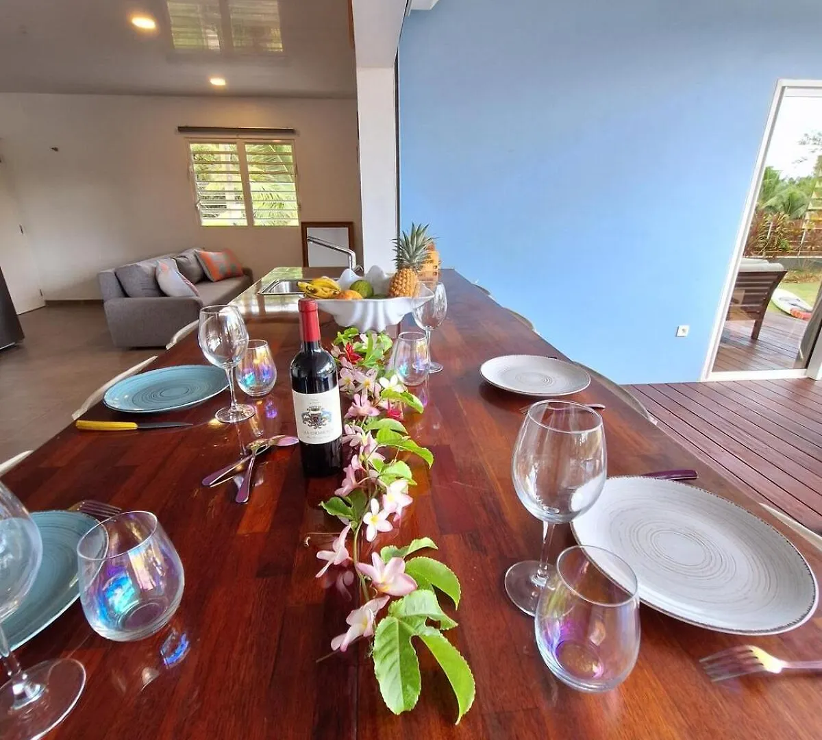 Fare Hei - Maison 2 Chambres Avec Piscine Privee Et Acces Plage Moorea Tatil Evi